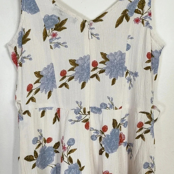 American Eagle White  Floral Wrap Front Wide Leg Jumpsuit - Picture 11 of 14